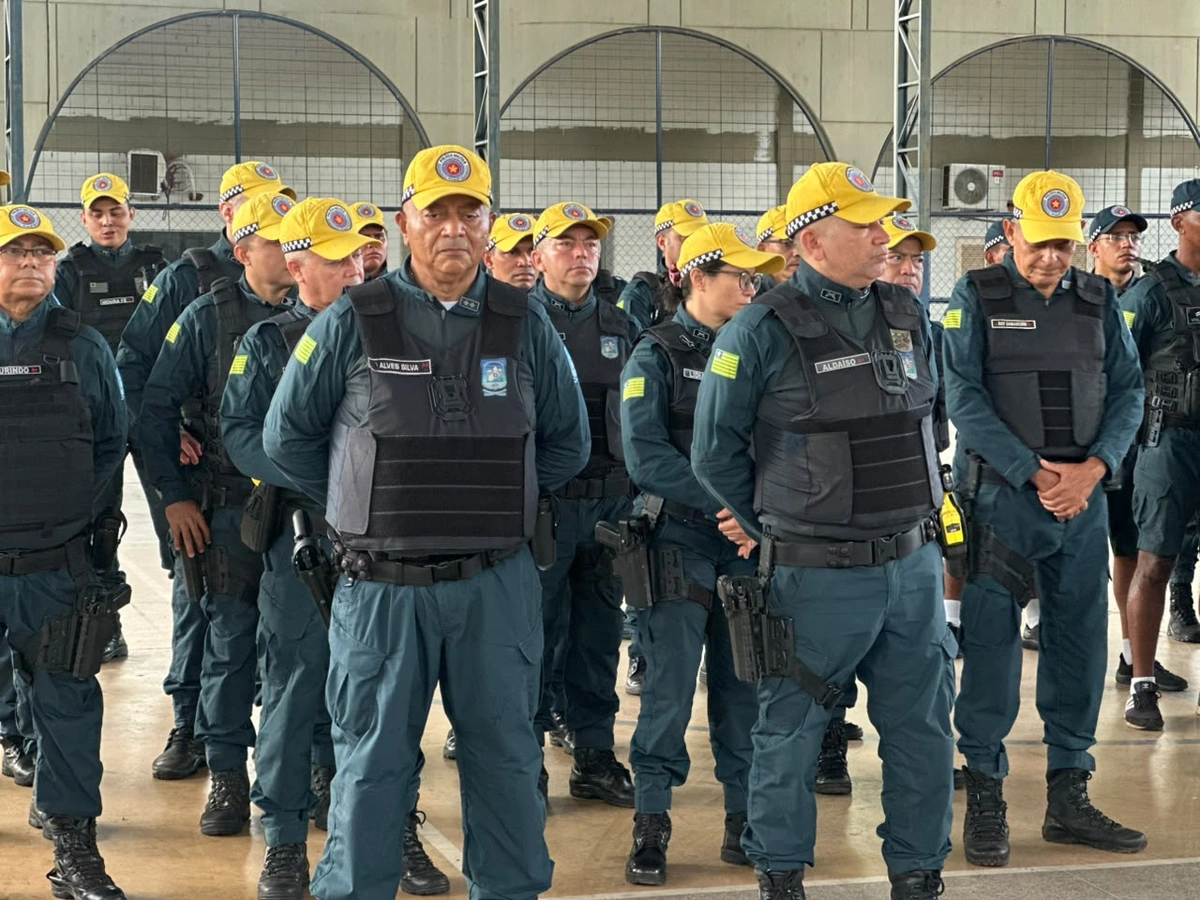 PM envia mais de 100 policiais para reforçar segurança no litoral do Piauí