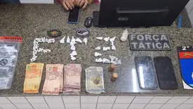 PM prende dupla suspeita de tráfico e apreende drogas em Ilha Grande do Piauí (Foto: Divulgação/PMPI)