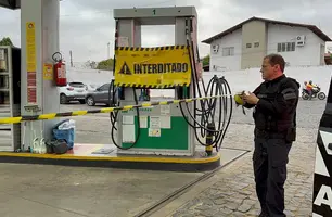 Postos interditados por suspeita de fraude em bombas no Piauí (Foto: Divulgação/Polícia Civil)