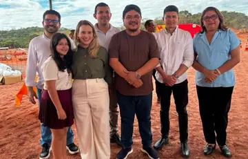 Prefeito Maxwell da Mariínha e vereadores de Altos, na obra de duplicação da BR-343