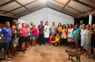 Prefeitura de Pau D'Arco entrega cestas básicas a famílias da localidade Chatinho (Foto: Reprodução)