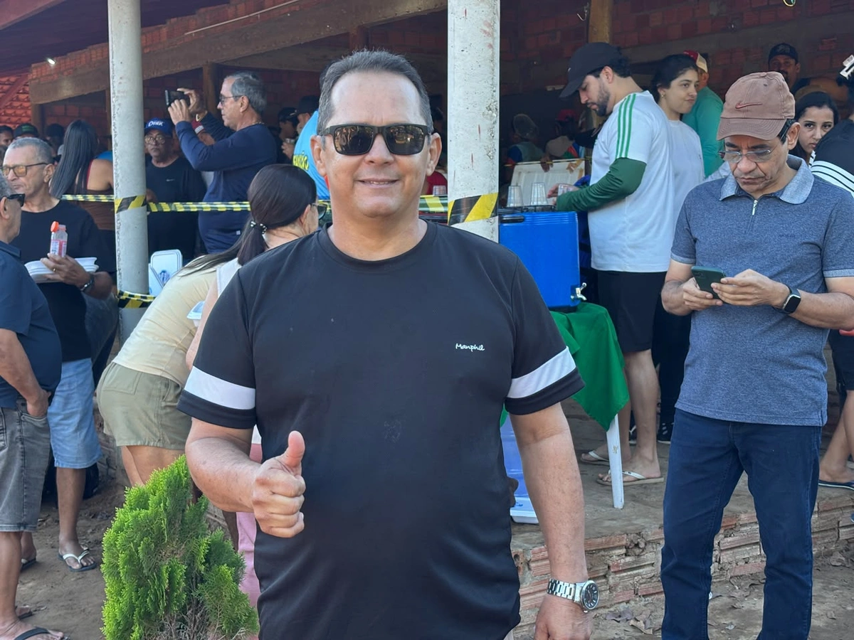 Presidente da Câmara Municipal, vereador Carlim do Ota