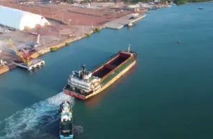 Primeira exportação de minério marca início das operações do Porto Piauí (Foto: Reprodução)