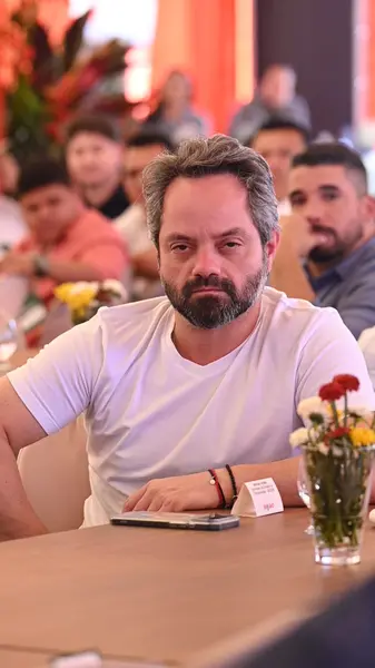 Rafael visita primeira indústria de etanol de milho do Piauí em Uruçuí