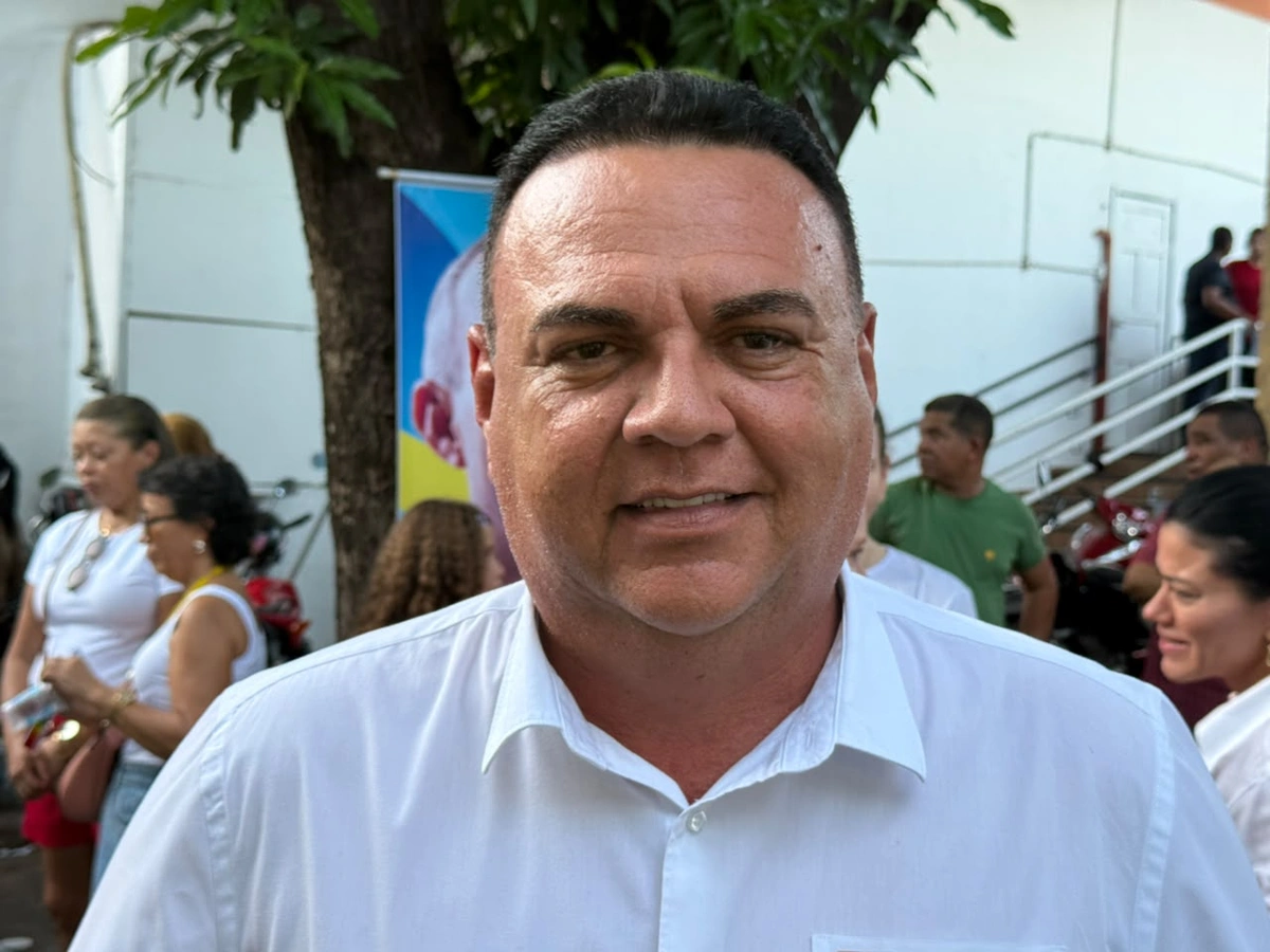 Rogério Castro destaca força da base durante convenção em Teresina