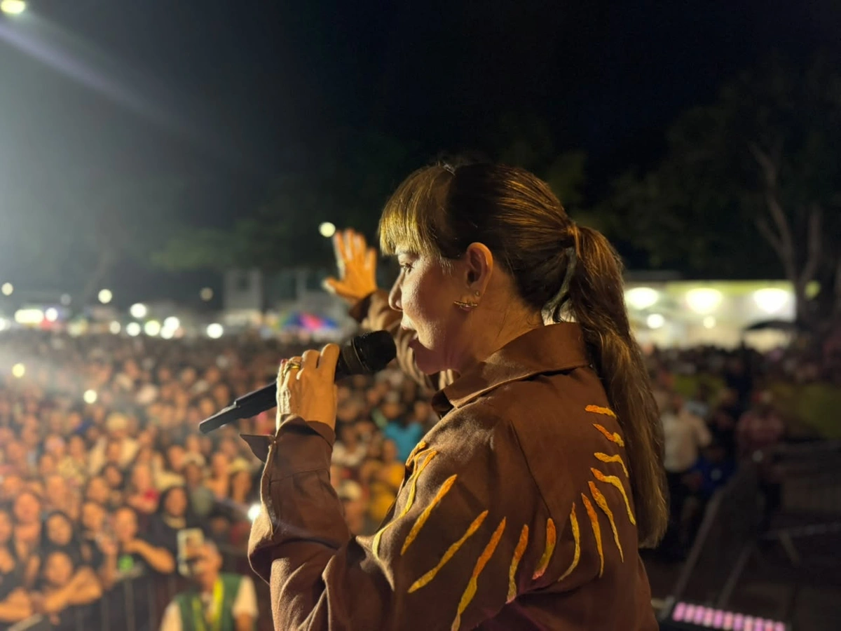 Show de Pablo marca abertura do São João da Esperança e reúne grande público em Esperantina