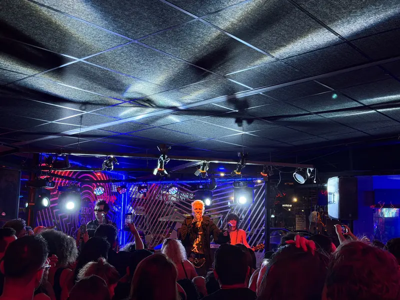 Supla celebra 40 anos de carreira e agita noite de rock em Teresina