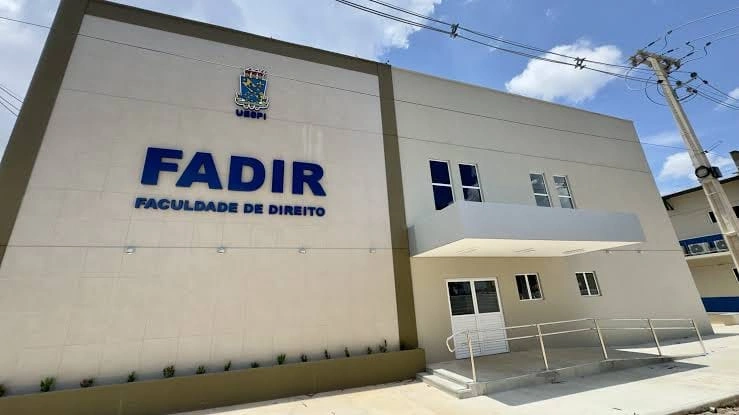 UESPI celebra 40 anos com solenidade que marca trajetória de expansão e modernização